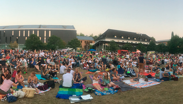 Laue Sommernächte, kalte Getränke – beste Bedingungen für einen gelungenen Open Air-Kino-Abend