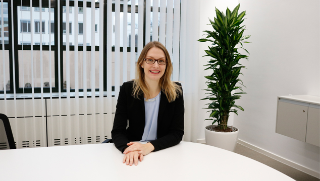 Karriereeinstieg mit einer Ausbildung zum Bankkaufmann (m/w/d) oder einem dualen Studium in unserer Sparkasse: Eine Insiderin berichtet